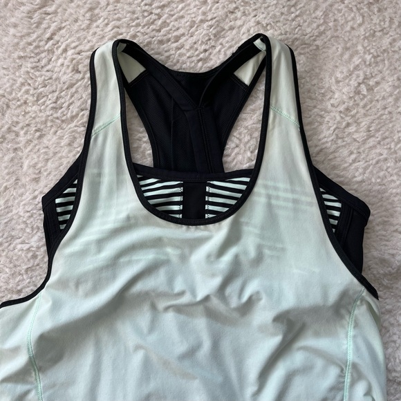 Lululemon Pump It Up Tank & Sports Bra Size 8 Striped Mint Green Black Vintage - Picture 16 of 16